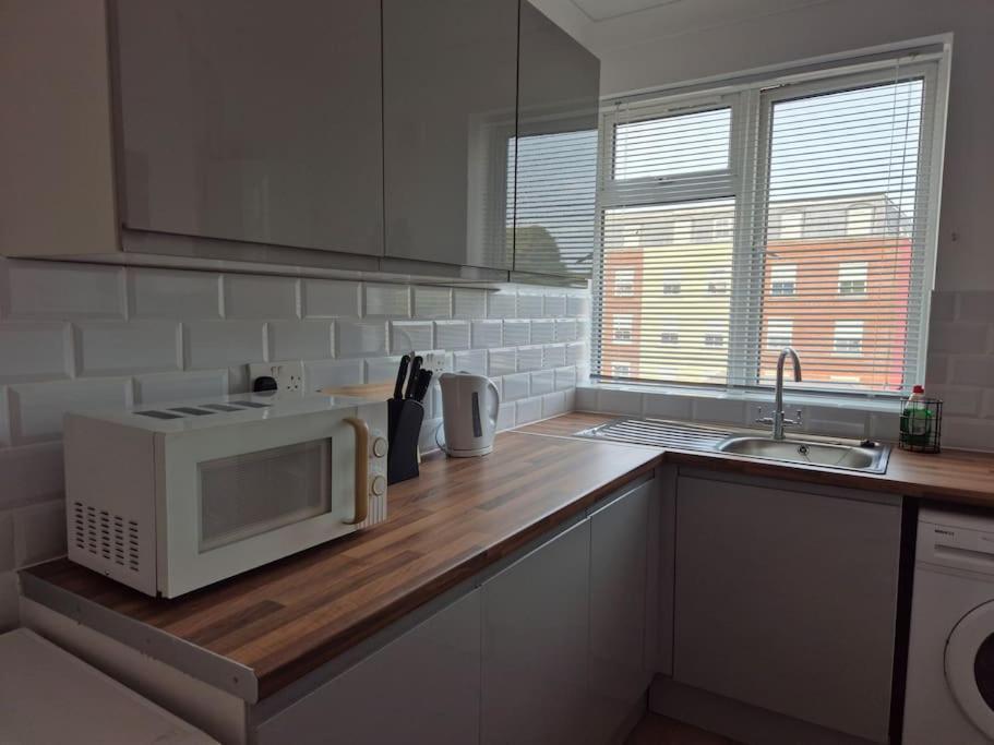 #26C 2 Bed Apartment Portsmouth Exteriör bild